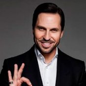 Артур Пирожков