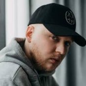 Слухати n4u – Взлетай