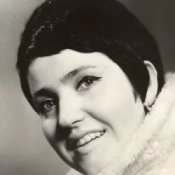 Слухати Янина Бразайтене – Сердце любить должно