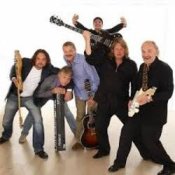 Слухати ВИА Добры Молодцы – Наступает новый год