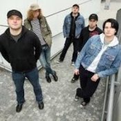 Слухати Eastern Star – Forgotten Lives (Original Radio Edit)