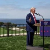 Обкладинка LOMIY – TRUMP HU