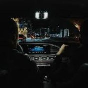 Обкладинка MACAN feat Sister – Детство на кухне у окна