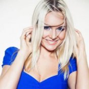 Слухати DJ Настя Крайнова – До солнца