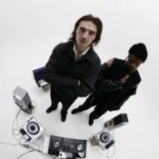 Обкладинка Y2K & Ro Ransom – Hot Like Yea