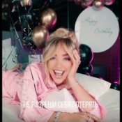 Слухати Мари aka Краймбрери – Happy Birthday, Girl!