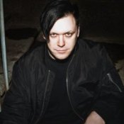 Обкладинка BLVCK CVRNVGE – Embrace