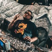 Обкладинка DJ Deeon – Keep Breathin