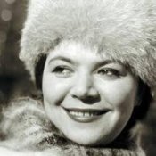 Слухати Майя Кристалинская – А снег идёт