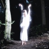 Слухати Love Mary – Ліс