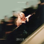 Слухати Sabrina Carpenter – Paris
