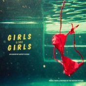 Обкладинка hayley kiyoko & snow wife – red bikini