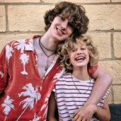 Слухати liou – Some People