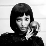 Faouzia - LOST MY MIND IN PARIS