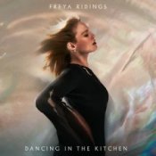 Обкладинка Freya Ridings – Dancing In The Kitchen