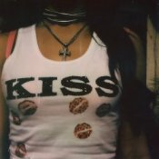 Обкладинка Kaeyra – Kiss Kiss