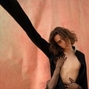 Слухати Eddie Benjamin – Emotional